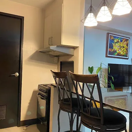 Manhattan Heights Tower A